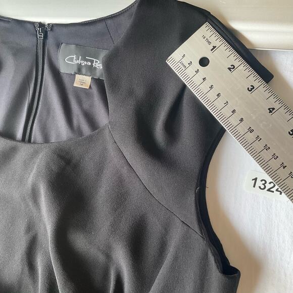 Chelsea Rose Women’s Sleeveless Knee Length Dress size 14 US, Solid Black - Picture 3 of 13